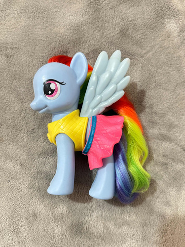 Rainbow Dash My Little Pony 15 Cm Fashion Style (Usado)