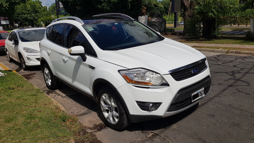 Imagen 11 de 15 de Ford Kuga Titaniun 2.5t 4x4 At