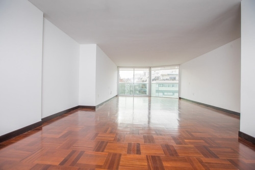 Alquiler Apartamento 3 Dormitorios 4 Baños Pocitos 2 Garajes