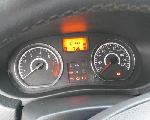 Renault Logan 2011 1.6 Expression Hi-torque 4p