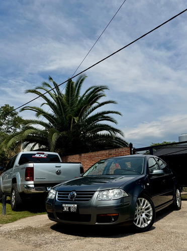Volkswagen Bora 1.8 Highline T 180cv Cuero