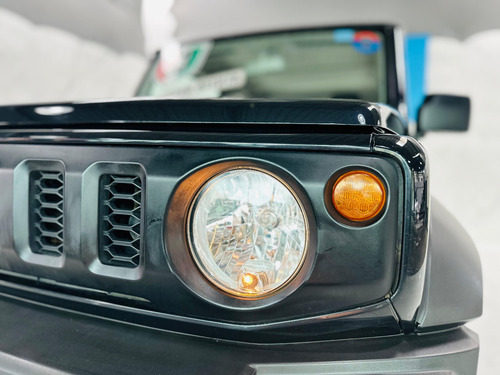 Suzuki Jimny Sierra 1.5 4you 3p