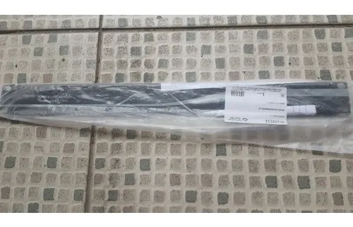 Bolsa Tiracolo Preta Arezzo Pequena Alça Fina | ZZ MALL
