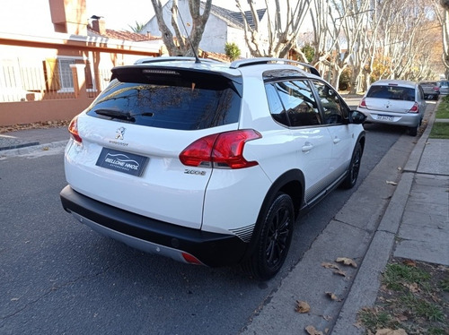 Imagen 6 de 15 de Peugeot 2008 Nafta 1.6 Caja Manual Crossway Año 2019