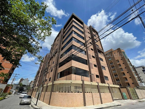 Apartamento En Venta Urb La Soledad 23-31844 Hc