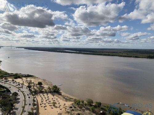 Imagen 2 de 30 de Torre Brisa - Fundar - Vista Rio