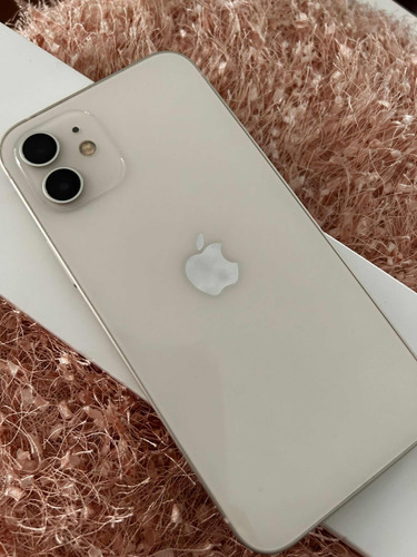 iPhone 12 | Blanco | 64 Gb | Excelentes Condiciones Estéticas (Usado)