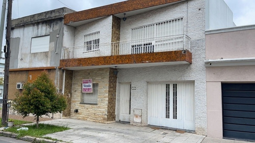 Imagen 3 de 4 de Casa En Venta En Ramos Mejia