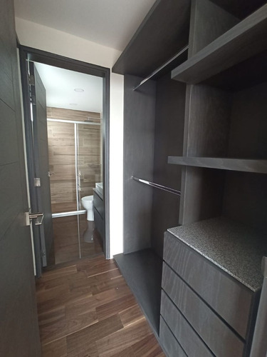Imagen 18 de 20 de Townhouse A Estrenar Con Roof Privado Con Hermosa Vista/ Las