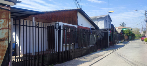 Hermosa Casa En Tranquilo Sector De Maipú