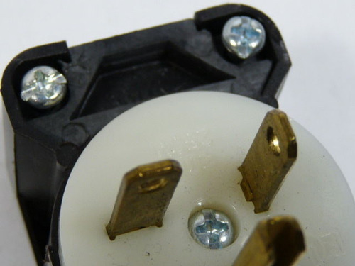 2 Clavijas 2pt+tierra, Angular 8 Posiciones, 15a 125v Eaton