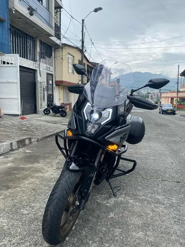 Vendo Cfmoto 700mt Modelo 2024 Con 6.500km