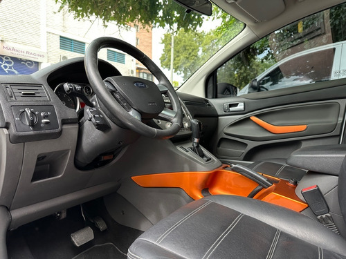 Ford Kuga 2.5 Titanium At 4x4 L (ku05)