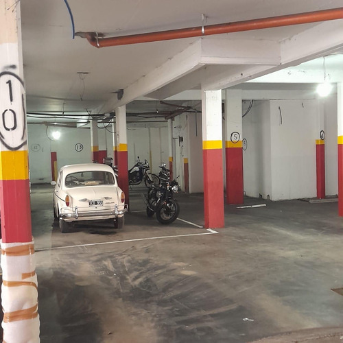 Cochera Para 70 Autos