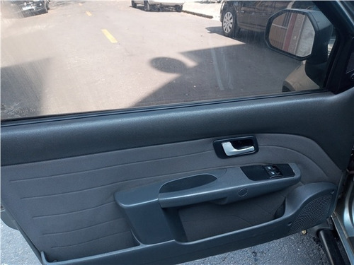 Imagem 10 de 13 de Fiat Strada 1.8 Mpi Adventure Cd 16v Flex 2p Manual