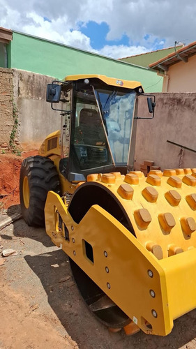 Rolo Compactor Cartepilar Cs11gc Com Divida