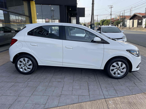 Chevrolet Onix 1.4 MPFI LT 8V FLEX 4P MANUAL