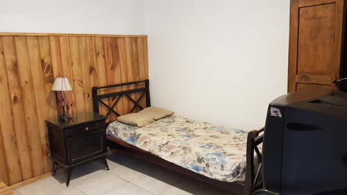 Imagen 2 de 6 de Habitacion Baño Privado