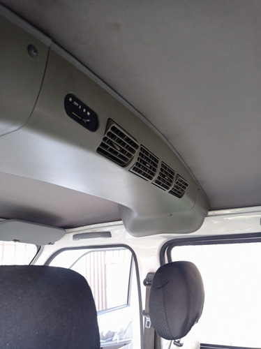 Imagen 8 de 9 de Chevrolet N300 Move Panel Busito