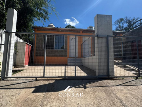 Alquiler - Dos Dormitorios A Media Cuadra De Av. Sarmiento - Río Ceballos
