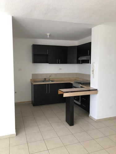 Imagen 2 de 13 de Venta Departamento En Paseos Del Bosque En Corregidora Lm