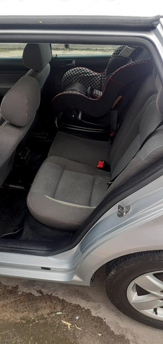 Volkswagen Golf 1.6 Comfortline 2008