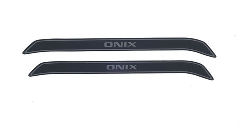 Protetor Soleira Portas Dianteiras Onix Original Gm-94755398