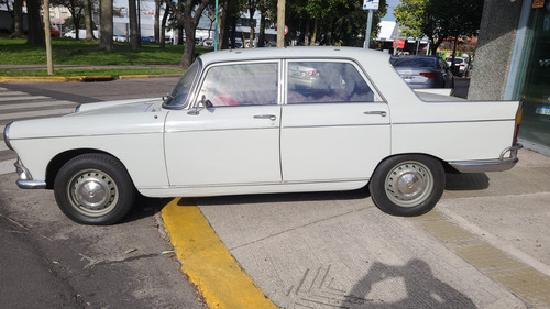 Peugeot 404 Color Blanco Bariloche Impecable.