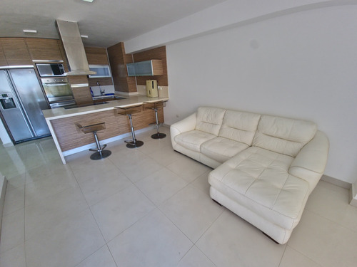 Venta Apartamento Orilla De Playa Pampatar Cerca Hotel Tibisay Isla De Margarita