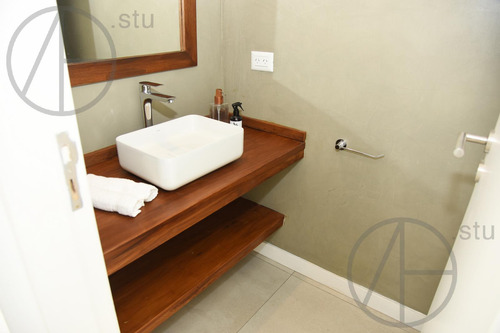 Casa En Venta De 5 Ambientes En Puertos