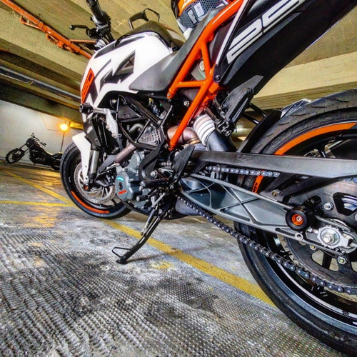 Imagen 2 de 6 de Ktm Duke 250