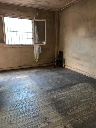 Venta!! Casa A Reciclar Hurlingham