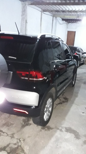Imagem 7 de 11 de Volkswagen Crossfox 2016 1.6 16v Msi Total Flex 5p
