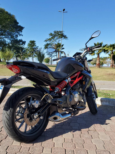 Imagen 3 de 16 de Benelli Tnt300