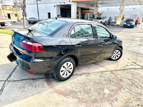 Volkswagen Voyage 1.6 Trenline 101cv