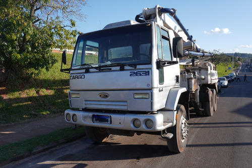 Ford Cargo 2631 - Bomba Lança 