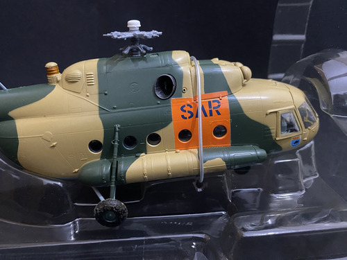 1:72 Easy Model Helicóptero Mi-8 Hip-c Germany Army Rescue G