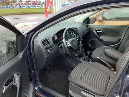 Permuto,financio Volkswagen Polo Trendline 2015