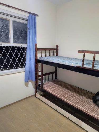 Alugo Casa Duplex Com 3 Quartos Em Ibicuí, Mangaratiba (na Rua Da Praia Principal)