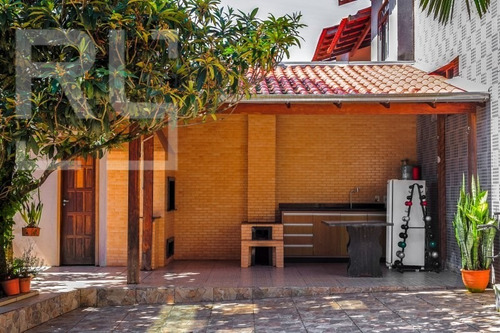 Imagem 4 de 15 de Imóvel Com Faturamento De R$10.950,00 P/mês À Venda, 800 M² - Casa A Venda No Bairro Monte Alegre (monte Alegre) - Camboriu, Sc - Rl-03009