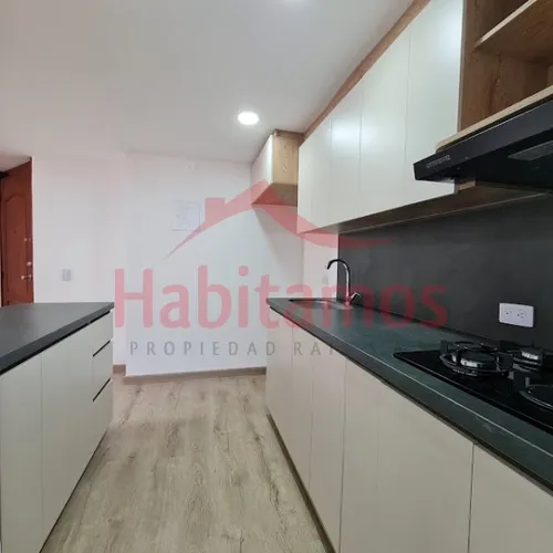 Apartamento En Venta En Medellín - El Poblado Cod 68648