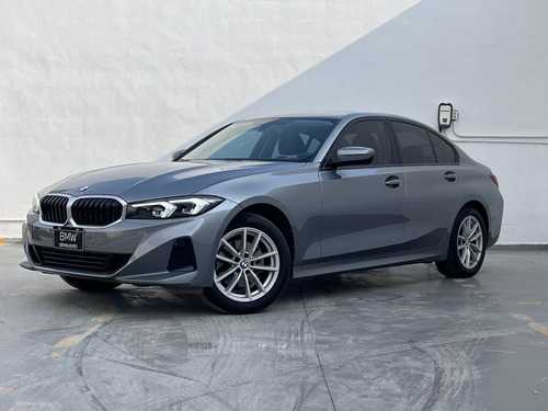 BMW Serie 3 4p 320i L4/2.0/T Aut