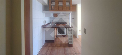 Departamento En Venta De 2 Dorm. En Santiago