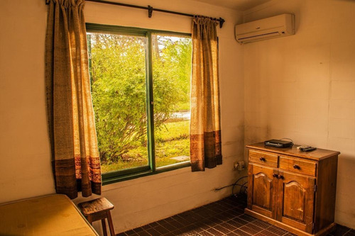 Casa De Tres Dormitorios 2 Baños Unos En Suite