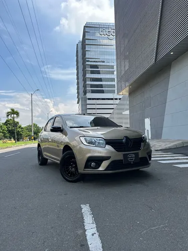 Renault Logan 1.6 Authentique