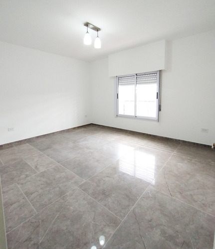 U L T I M O Disponible Hermoso Alquiler 4 Ambientes A Estrenar Laferrere Frente Estacion Eva Duarte