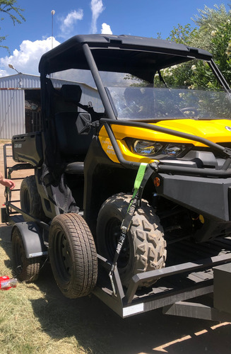 Can Am Defender