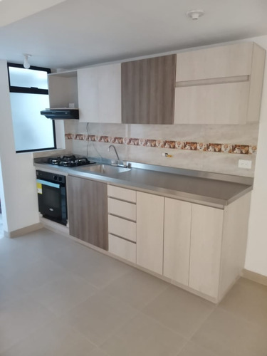 Se Vende Casa Unifamiliar En Robledo La Campiña