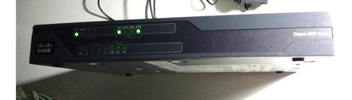 Router Cisco Modelo C888 Serie 800 Con Fuente Y Cable