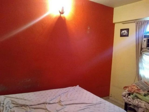 Imagen 14 de 30 de Casa En Venta Obelisco, Dos Niveles, Todos Los Servicios. Excelente Ubicación. Inf. 0424-5620928 Flex 22-14184 Z25